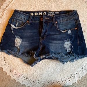 Size 3 juniors shorts
